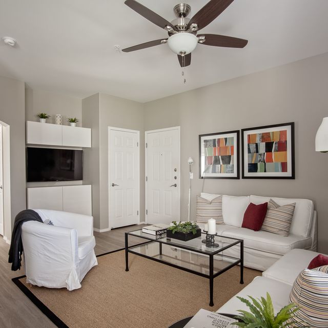 Canyon View Apartments - Living Room with Furniture